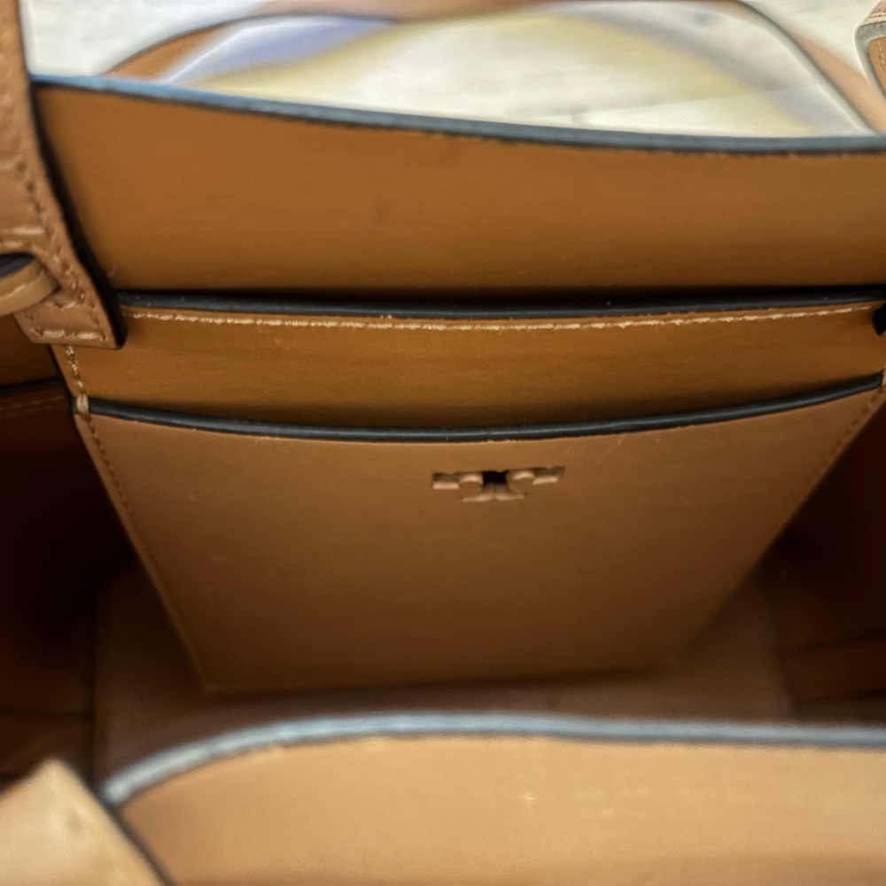 Tory Burch Tan Crossbody Bag - Picture 4 of 9
